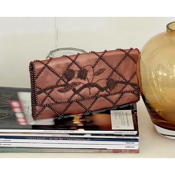 Vintage La Regale Japan Bronze Satin Beaded Envelope Clutch - Picture 6 of 6